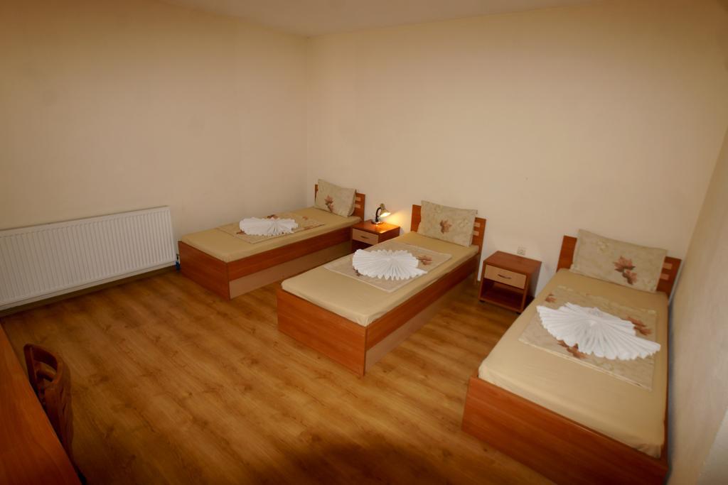 Family Hotel St. Constantine And Helena Iwajłowgrad Pokój zdjęcie