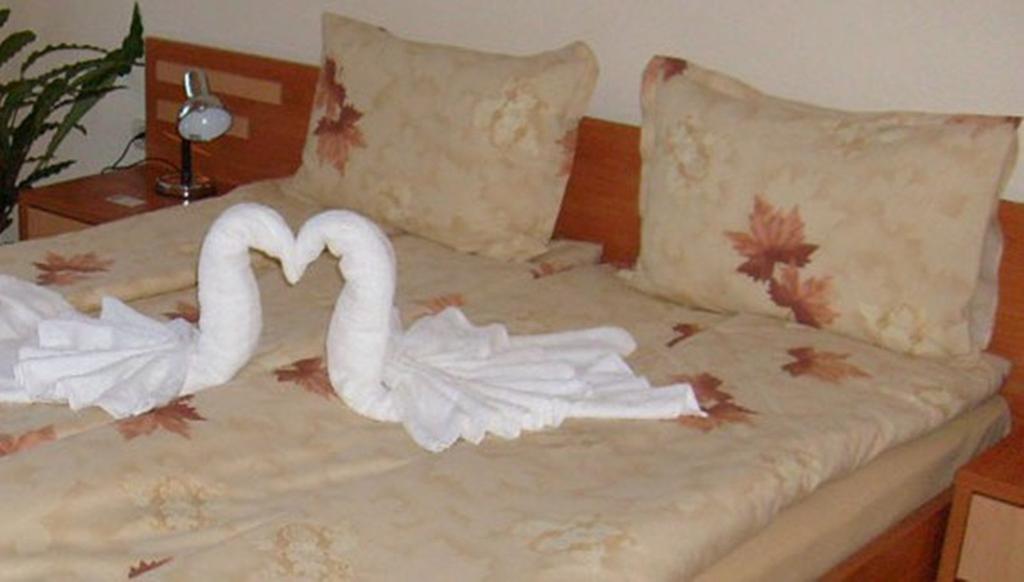 Family Hotel St. Constantine And Helena Iwajłowgrad Pokój zdjęcie
